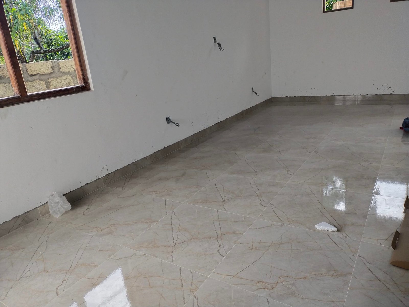 Floor Tiles Laying Services gampaha