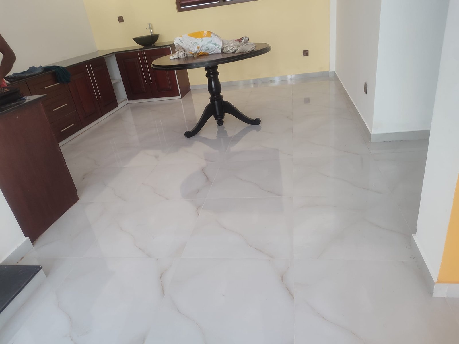 floor tile contractors in rathmalana