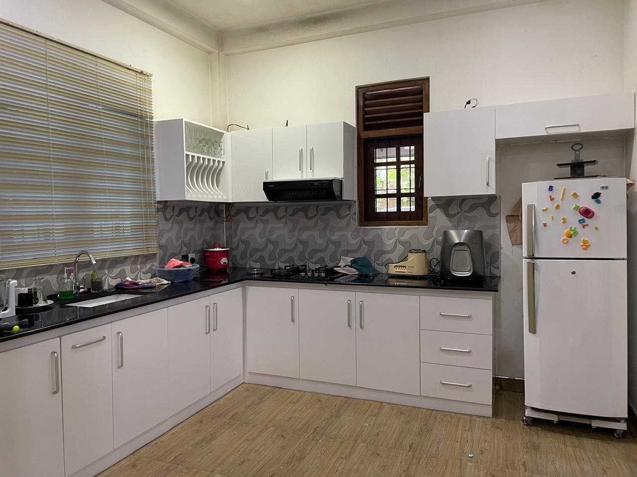 pantry cupboard design in Bogamuwa