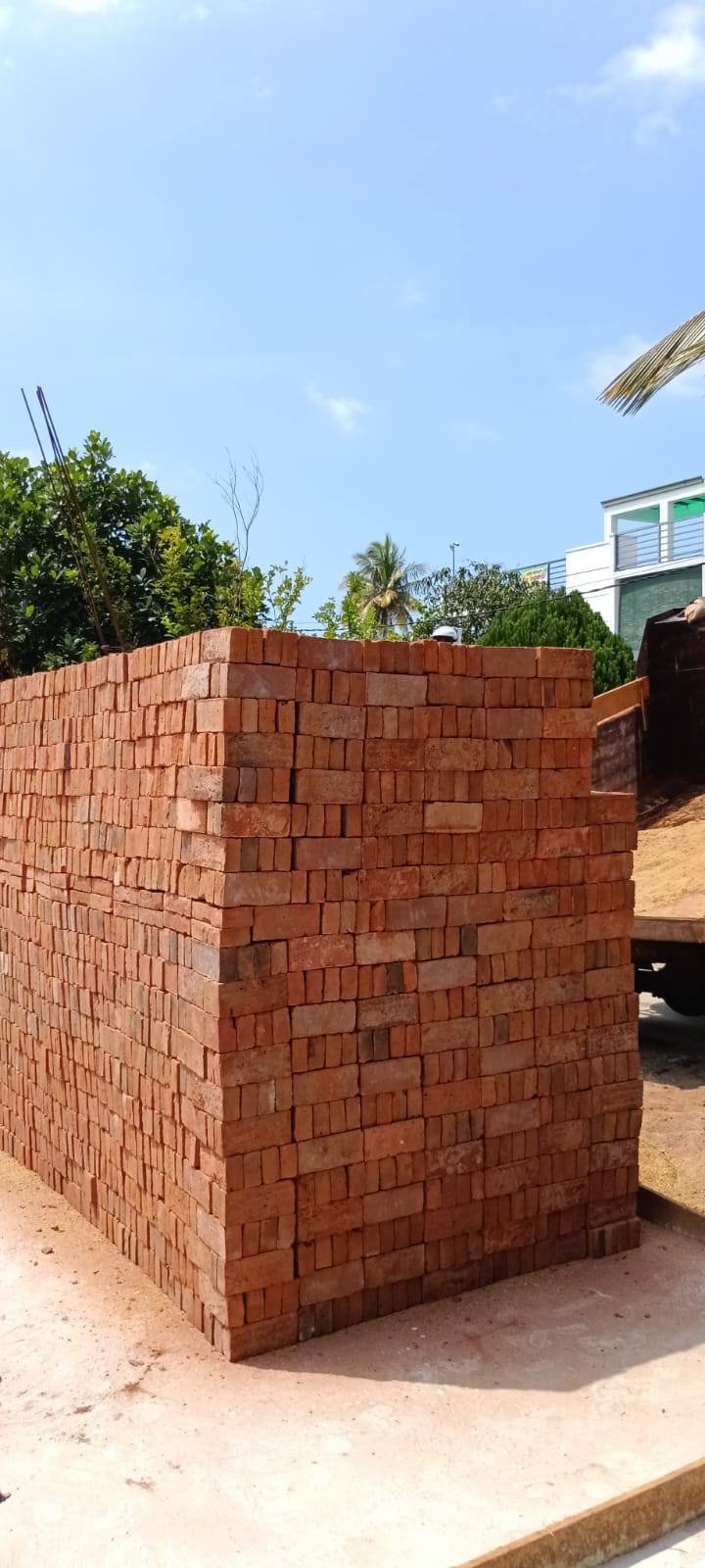 Clay brick prices in Monaragala