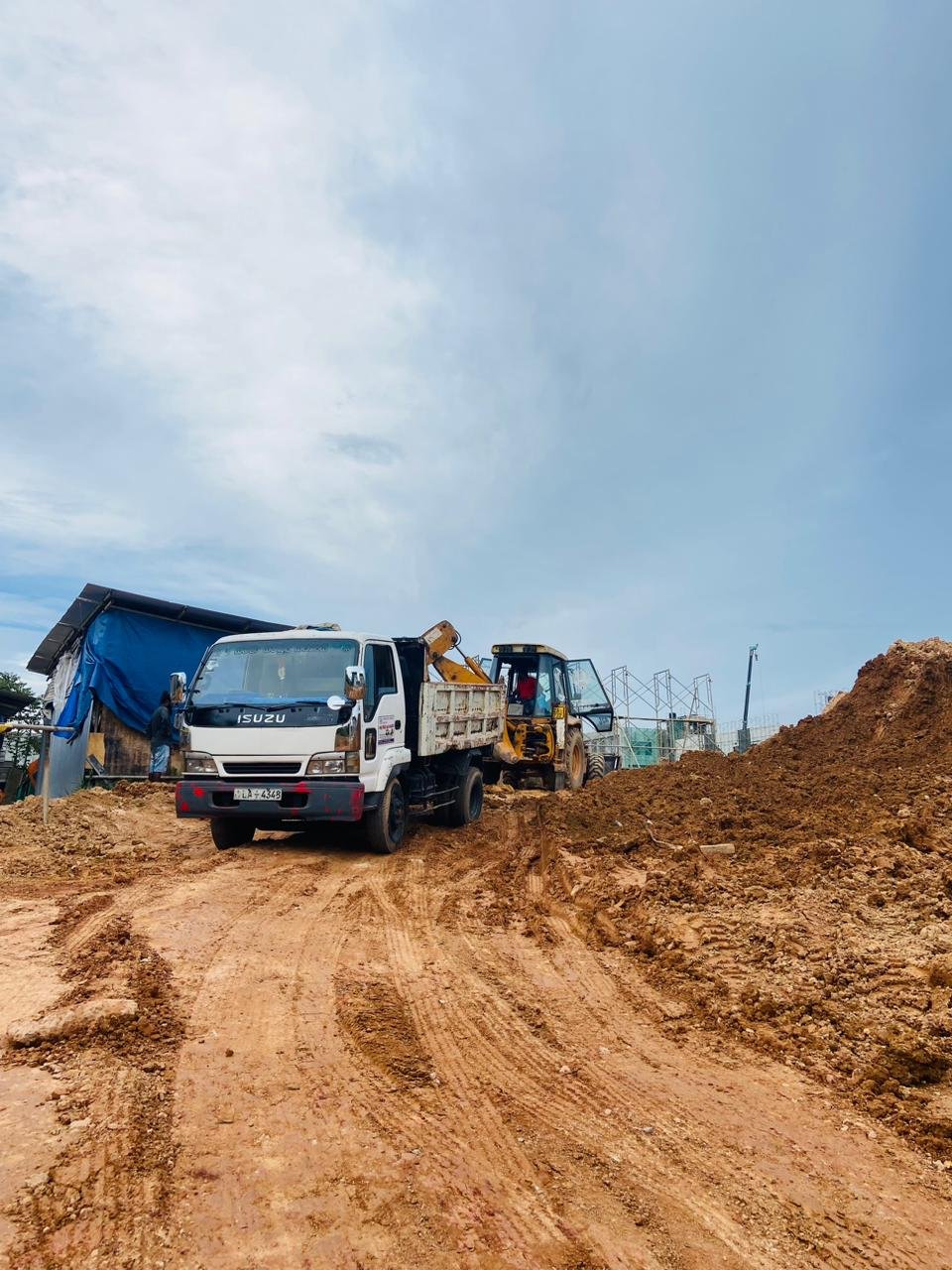 Other image 202509/debris-removal-service-colombo-wedabima-035fd31c89.jpeg
