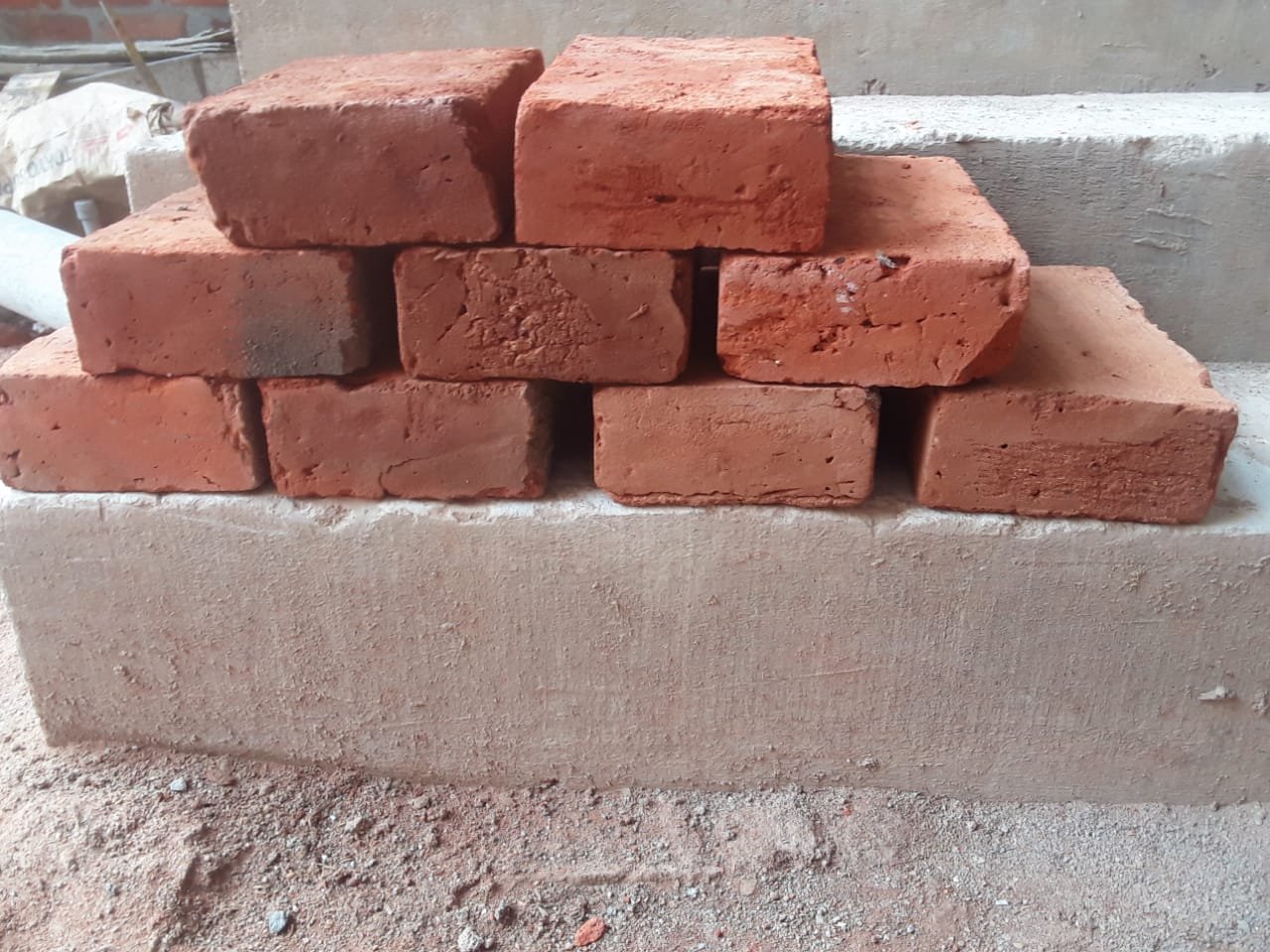Other image 202601/eco-bricks-in-sri-lanka-wedabima-be8398b4be.jpeg