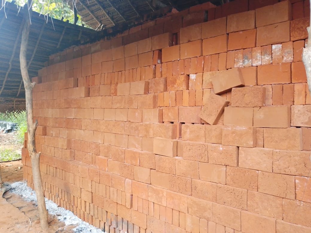 Other image 202601/small-brick-price-in-puttalam-wedabima-225b6a6fa0.jpeg