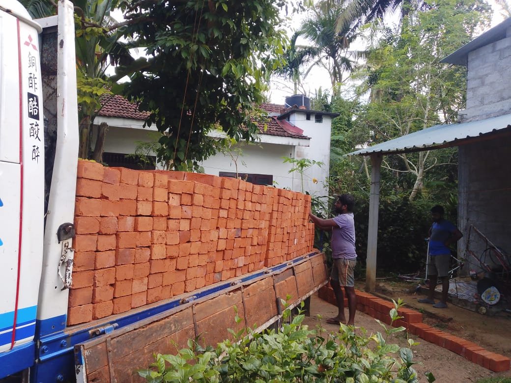 Other image 202601/small-brick-price-in-puttalam-wedabima-ca90b1f7ea.jpeg