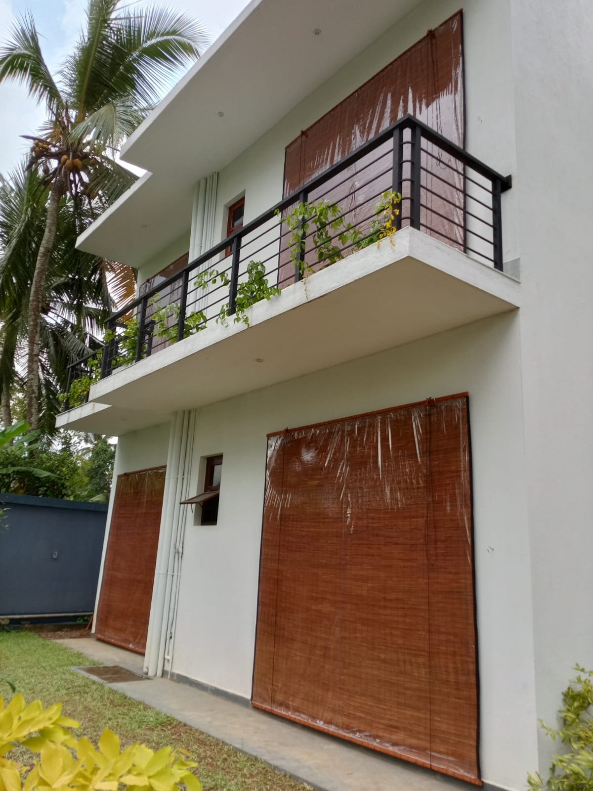 Other image 202608/monsoon-blinds-contractors-in-paragasthota-wedabima-401fa0fc0b.jpeg
